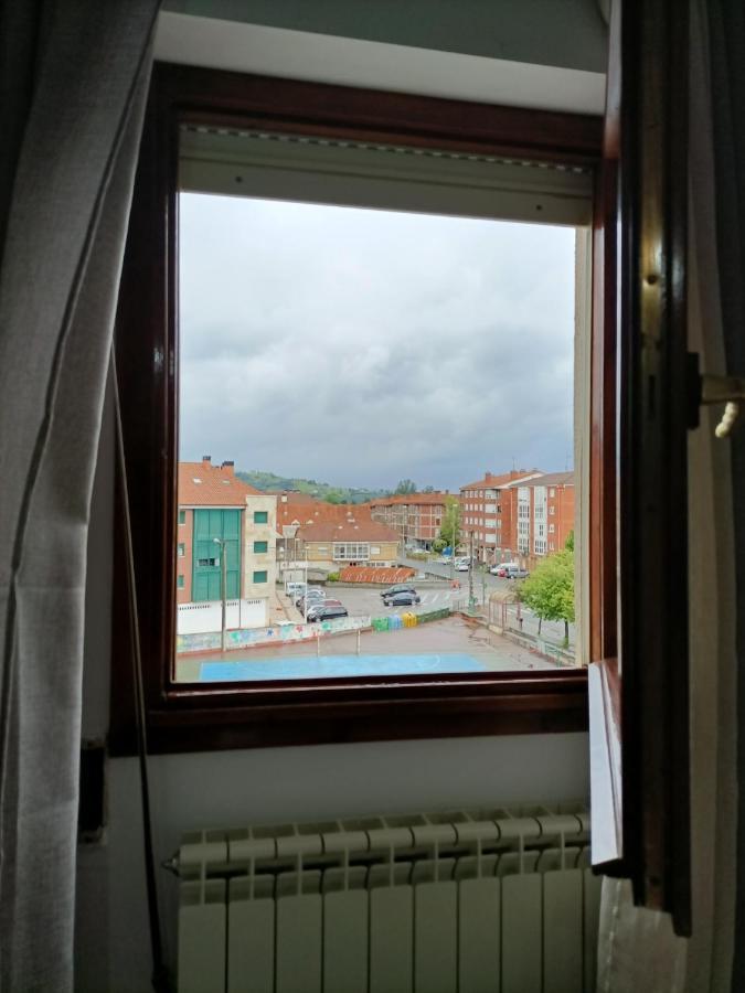 Appartement Habitación con vistas en Bádames compartido el piso con el propietario y otros huéspedes Extérieur photo